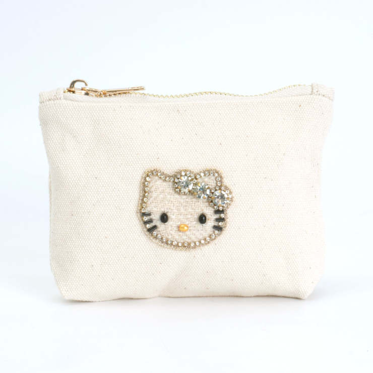 HelloKitty ﾋﾞｰｽﾞ刺繍ﾓﾁｰﾌ ｷｬﾝﾊﾞｽﾎﾟｰﾁ (M) mk24016 (上代: 3600円)