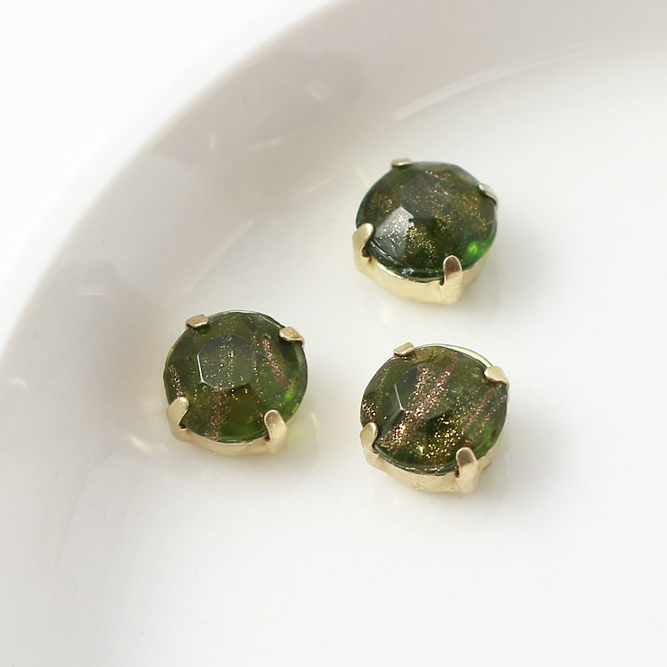 MAYGLOBE beads&craft Grass stone Round 8mm 3pcs Green×BrownGlitter xs01112-003 （上代: 430円）