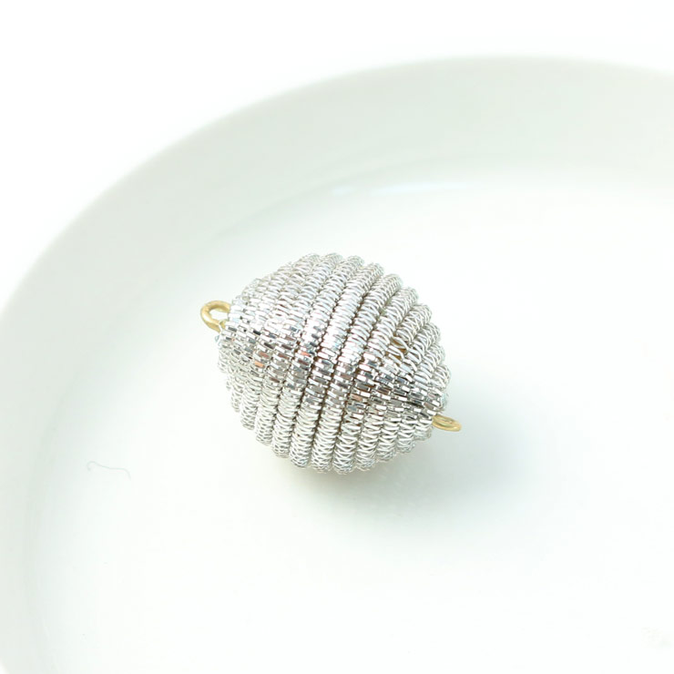 MAYGLOBE beads&craft Code wrapping ball Round 18mm 1pcs Silver xw01034-001 （上代: 560円）