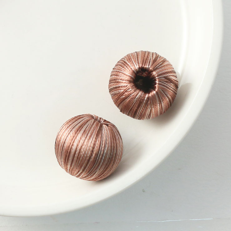 MAYGLOBE beads&craft Silk wrapping ball Round 17mm 2pcs MocaBrown xw01542-002 （上代: 520円）